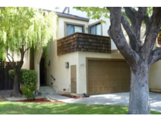4763 La Pinta Way