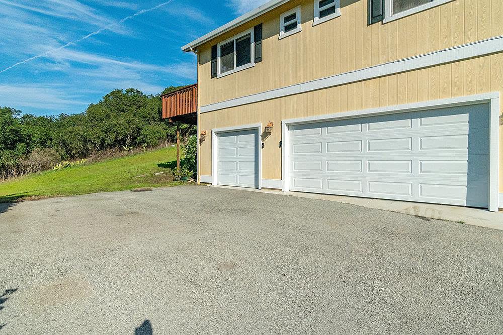 129 Live Oak Rd