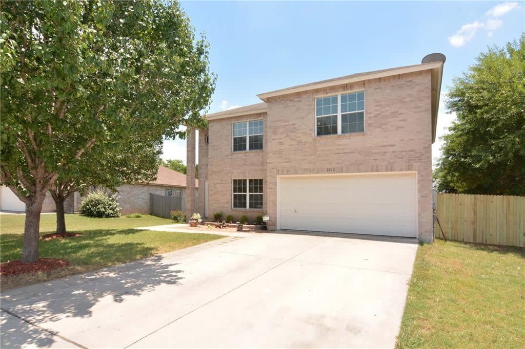2212 Cottontail Dr