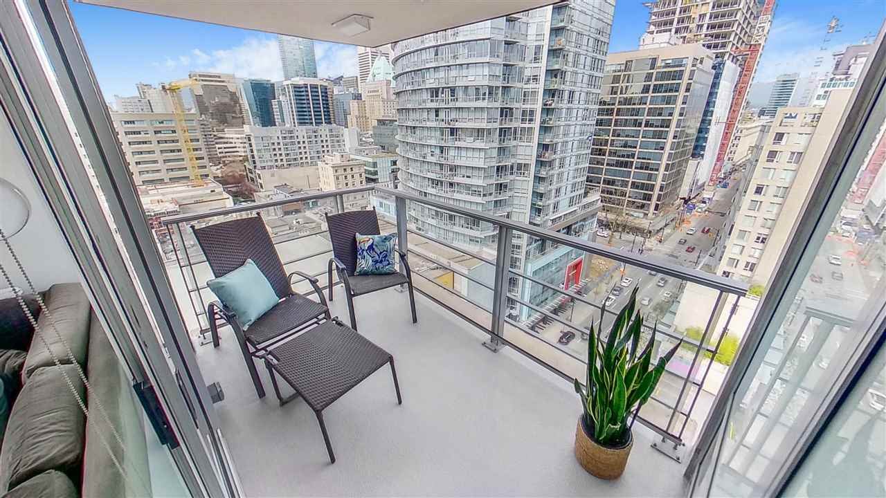1705-565 Smithe Street, Vancouver