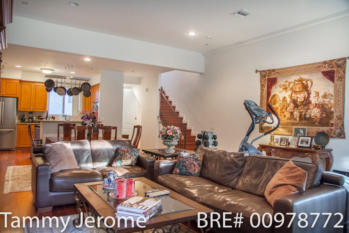 11444 Moorpark St 104 & 103 Studio City, CA