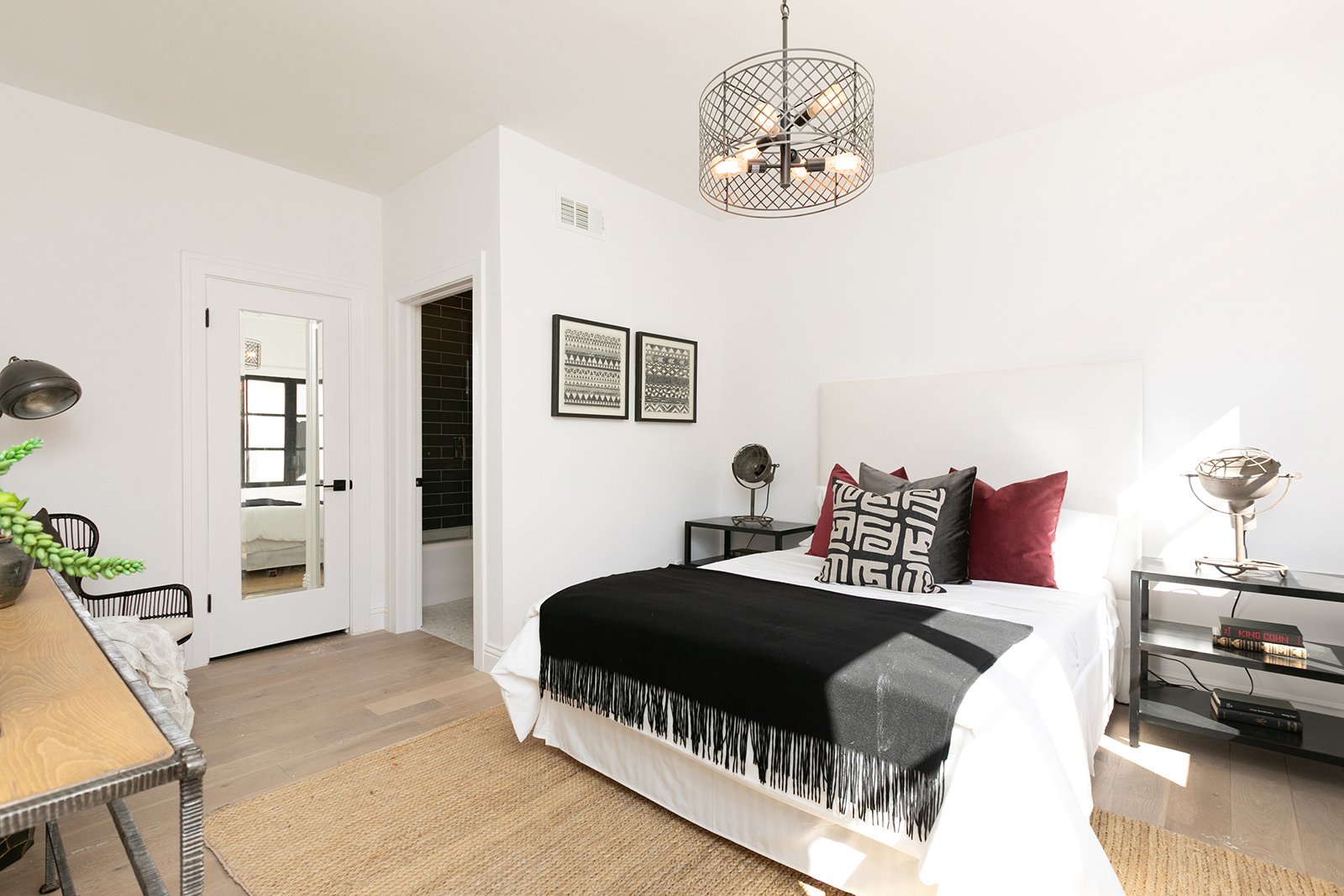 Newly Renovated Spanish in Los Feliz