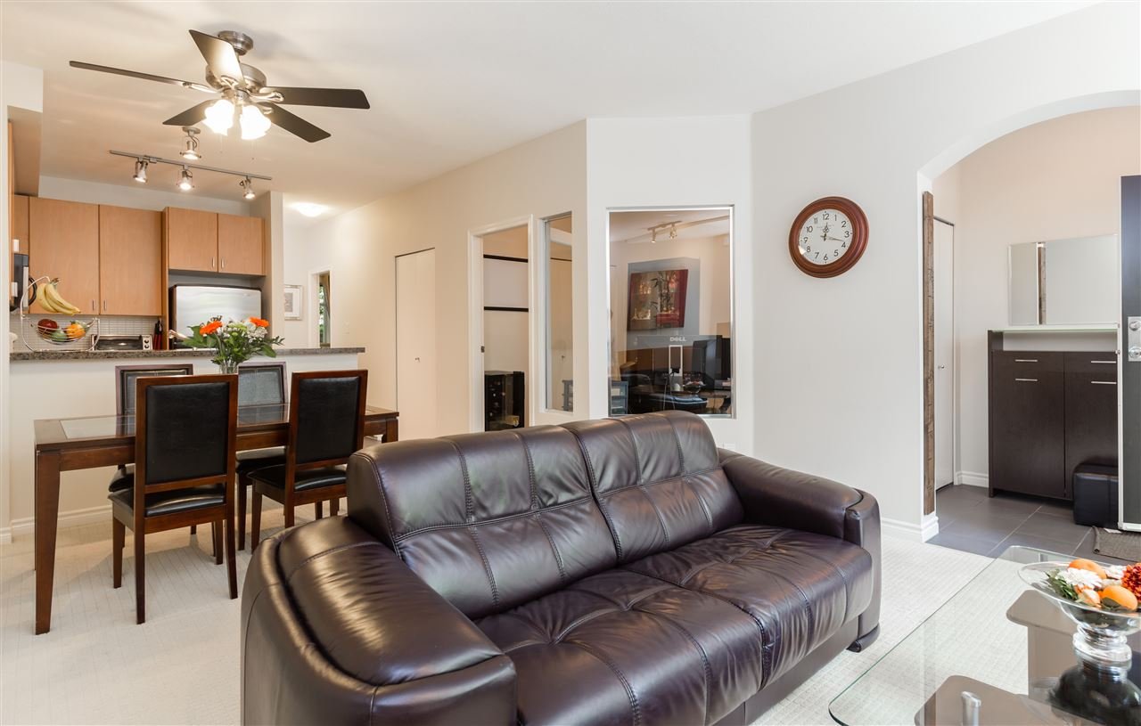 14-6878 Southpoint Dr