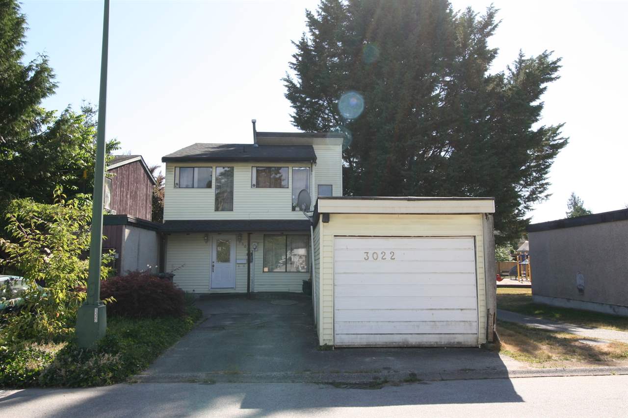 3022 Maplebrook Pl