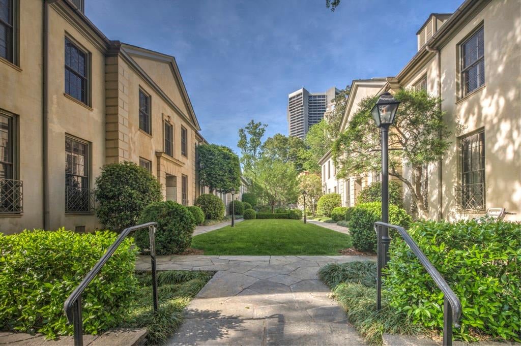 31 Muscogee Ave NW #4