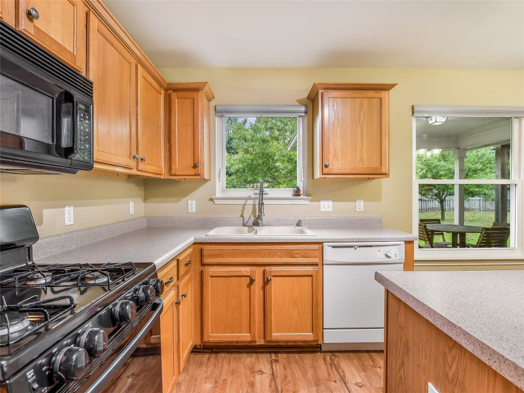 11200 Canterbury Tales Ln