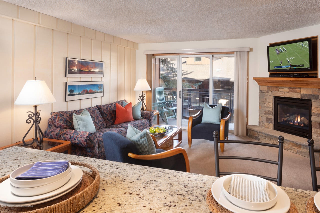 400 Wood Rd., #2213
