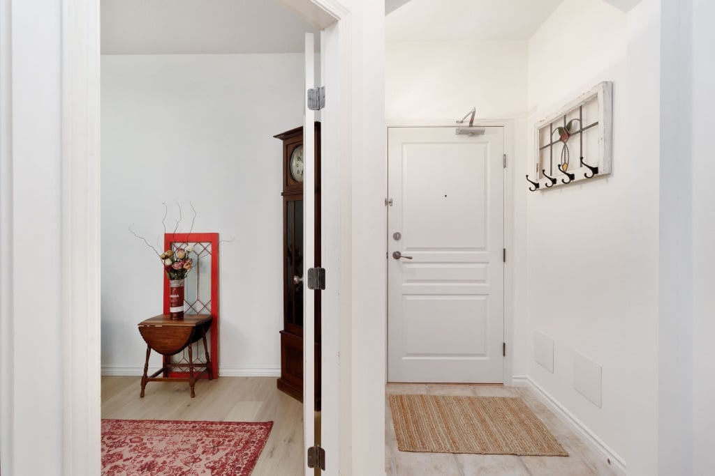 262-2175 Salal Dr