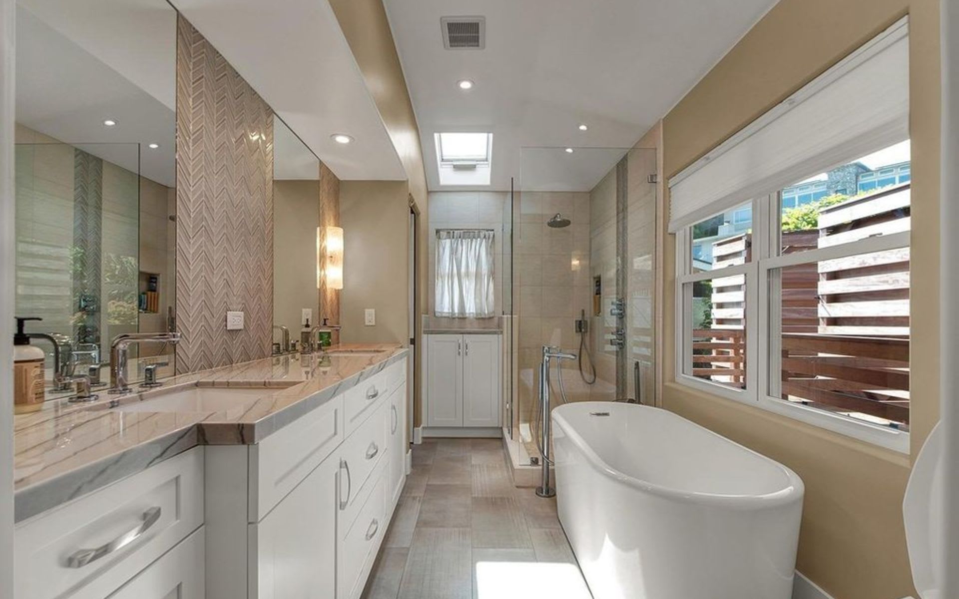 Incredible Private Beach Home with GG Bridge Views- Represented Buyer