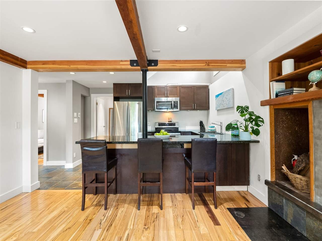 8636 Lakewood Ct