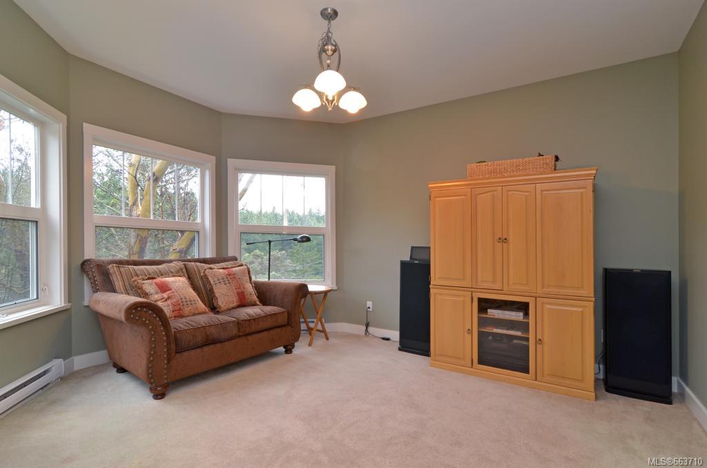 3990 Hi-Mount Dr