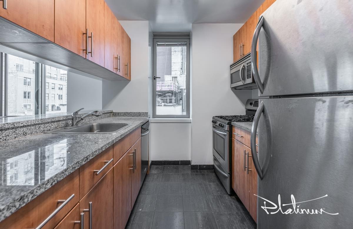 2 Gold Street, Apt 3710
