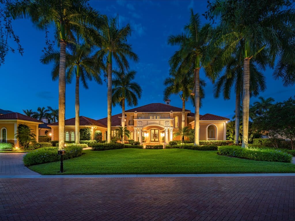 The Resop Team Presents An Elegant Country Club Estate In Naples