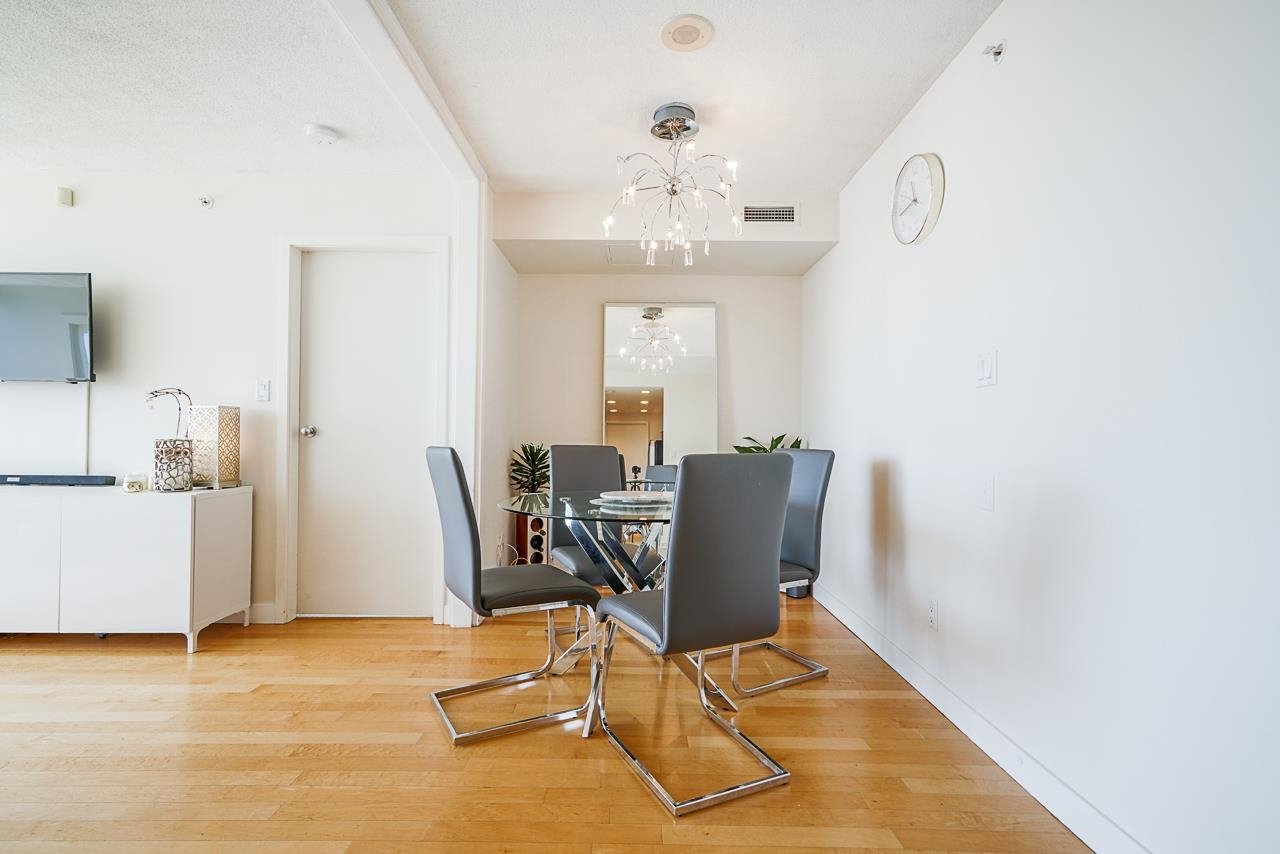 3001-1408 Strathmore Mews