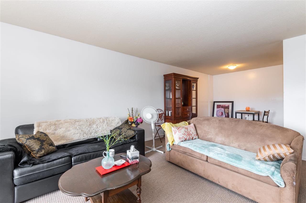 207-33850 Fern St