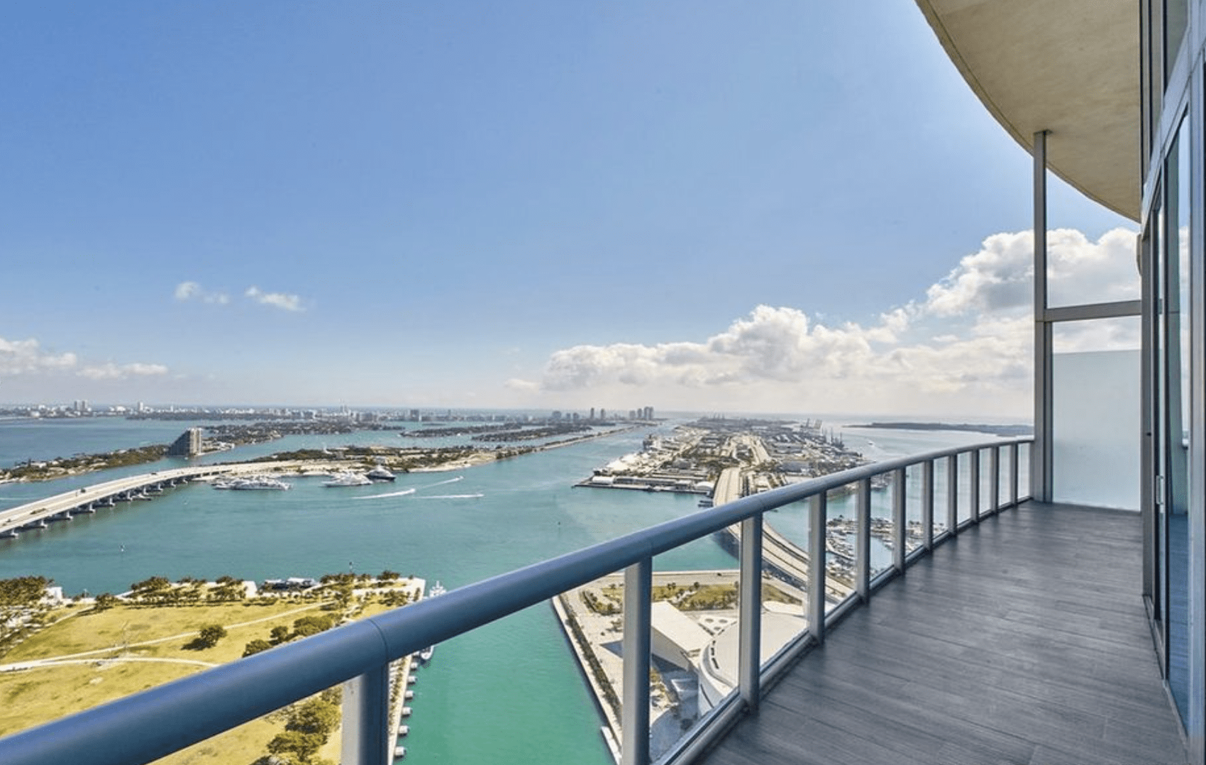 888 BISCAYNE BL Unit: 5111