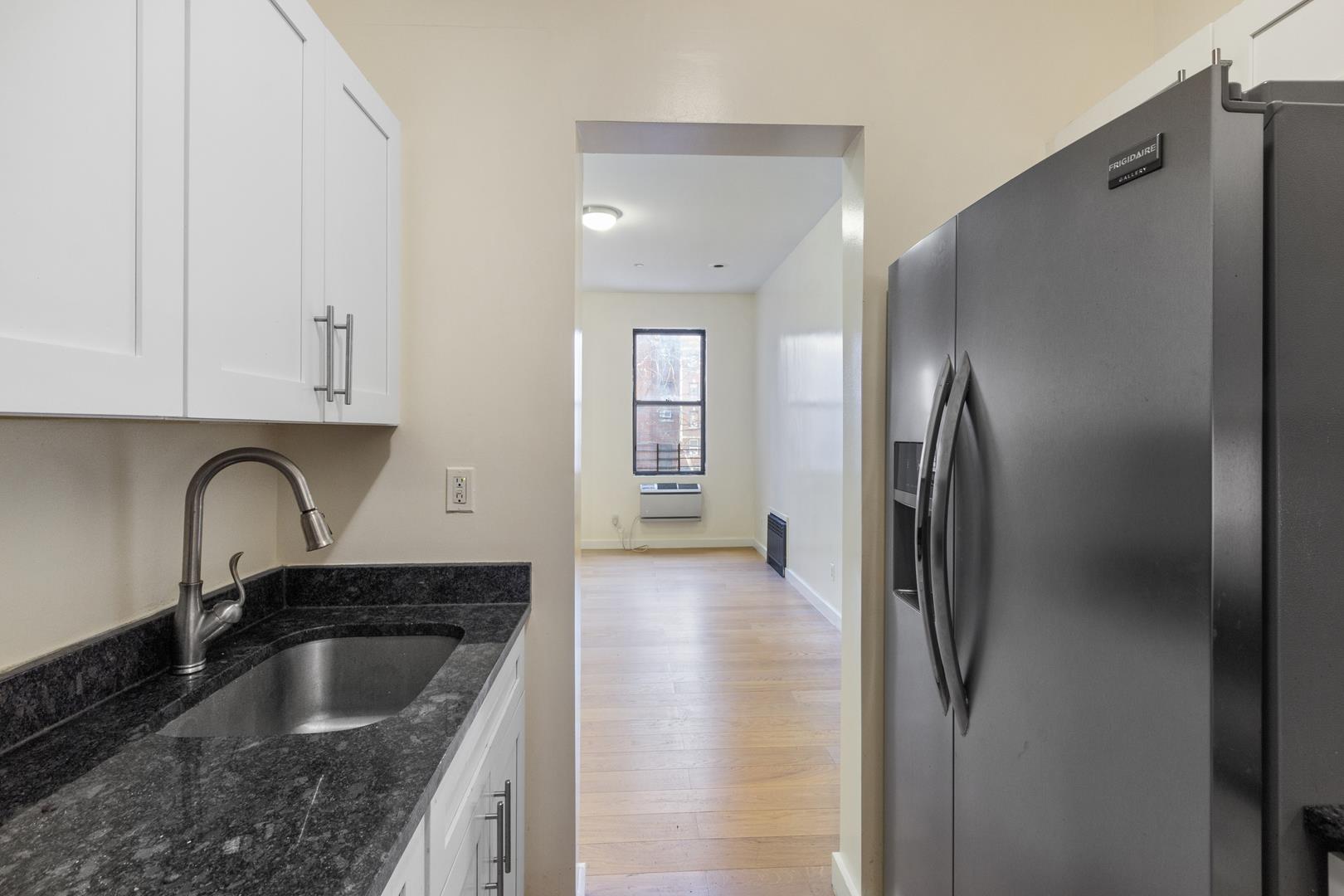 669 East 21st Street, Apt 2-R