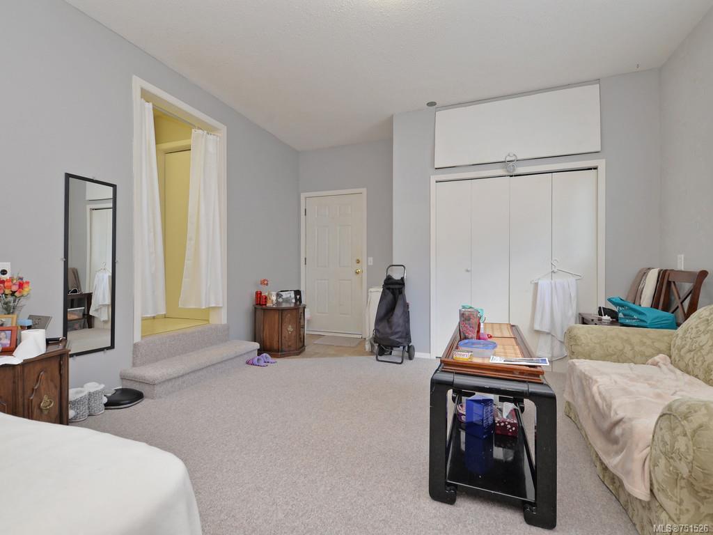 2152 Skylark Lane