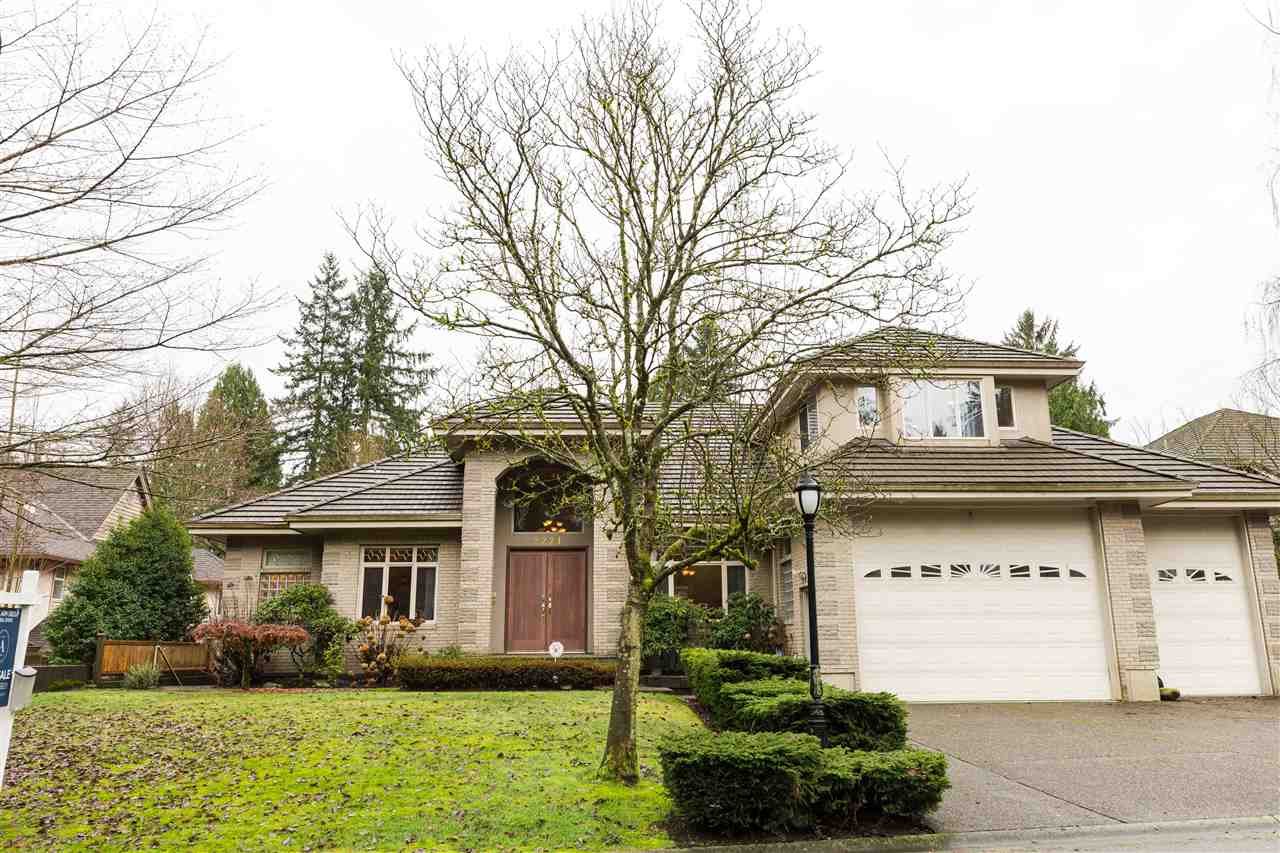 2221 Tanager Place, North Vancouver