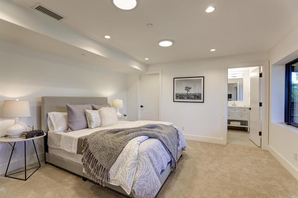 Stunning Contemporary Renovation