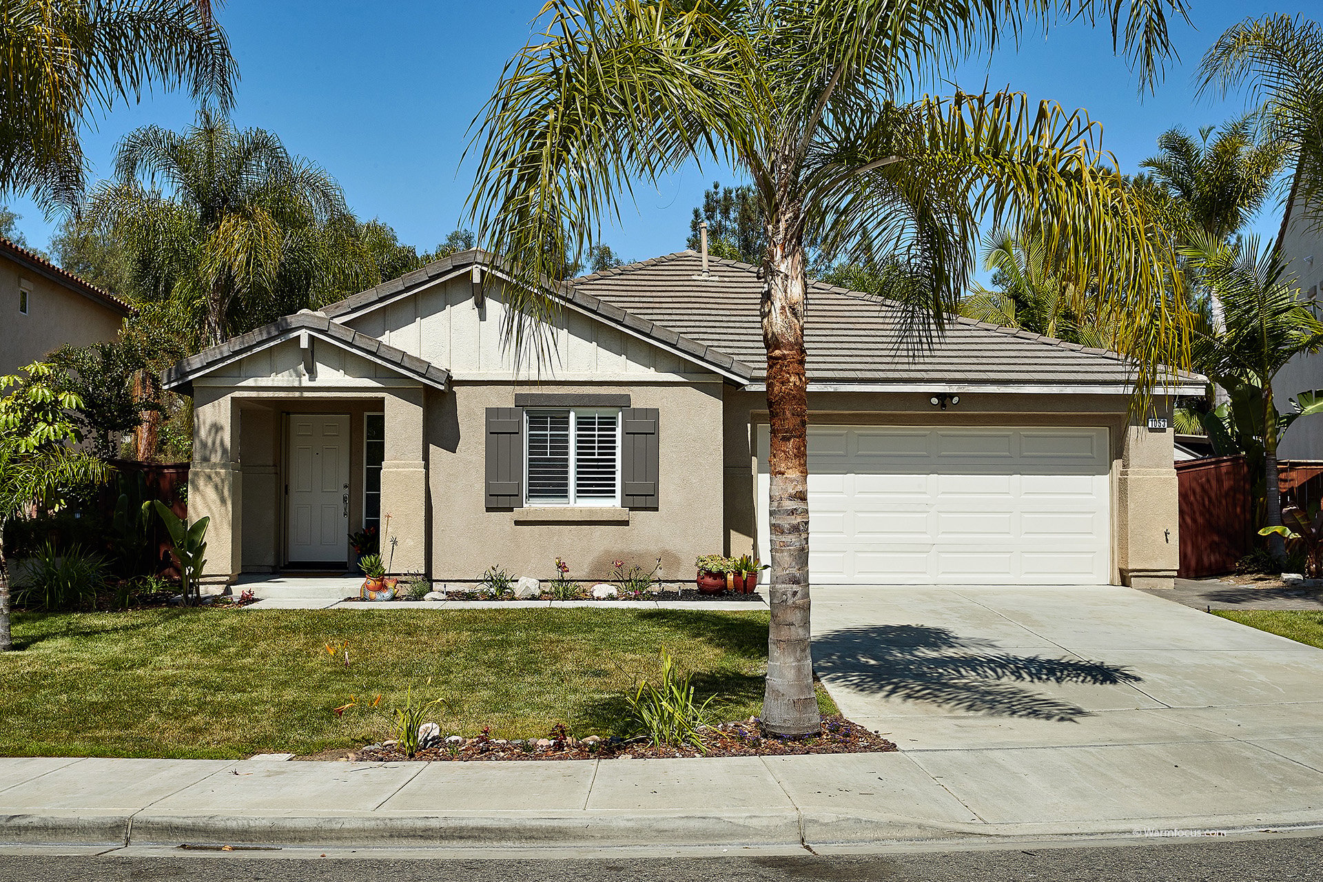 1053 Manteca Dr