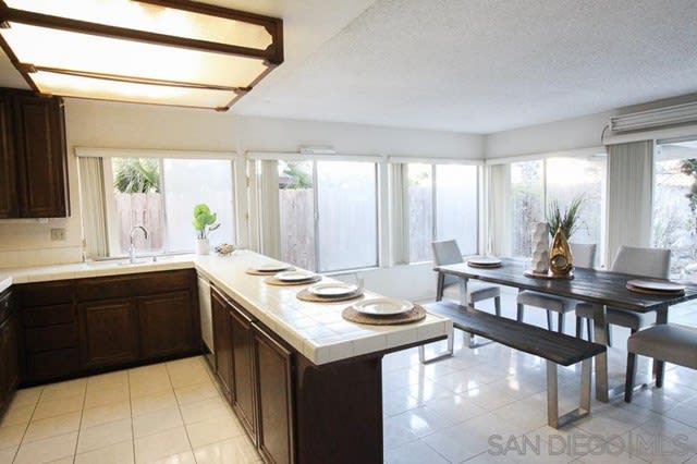 Merrington, Mira Mesa