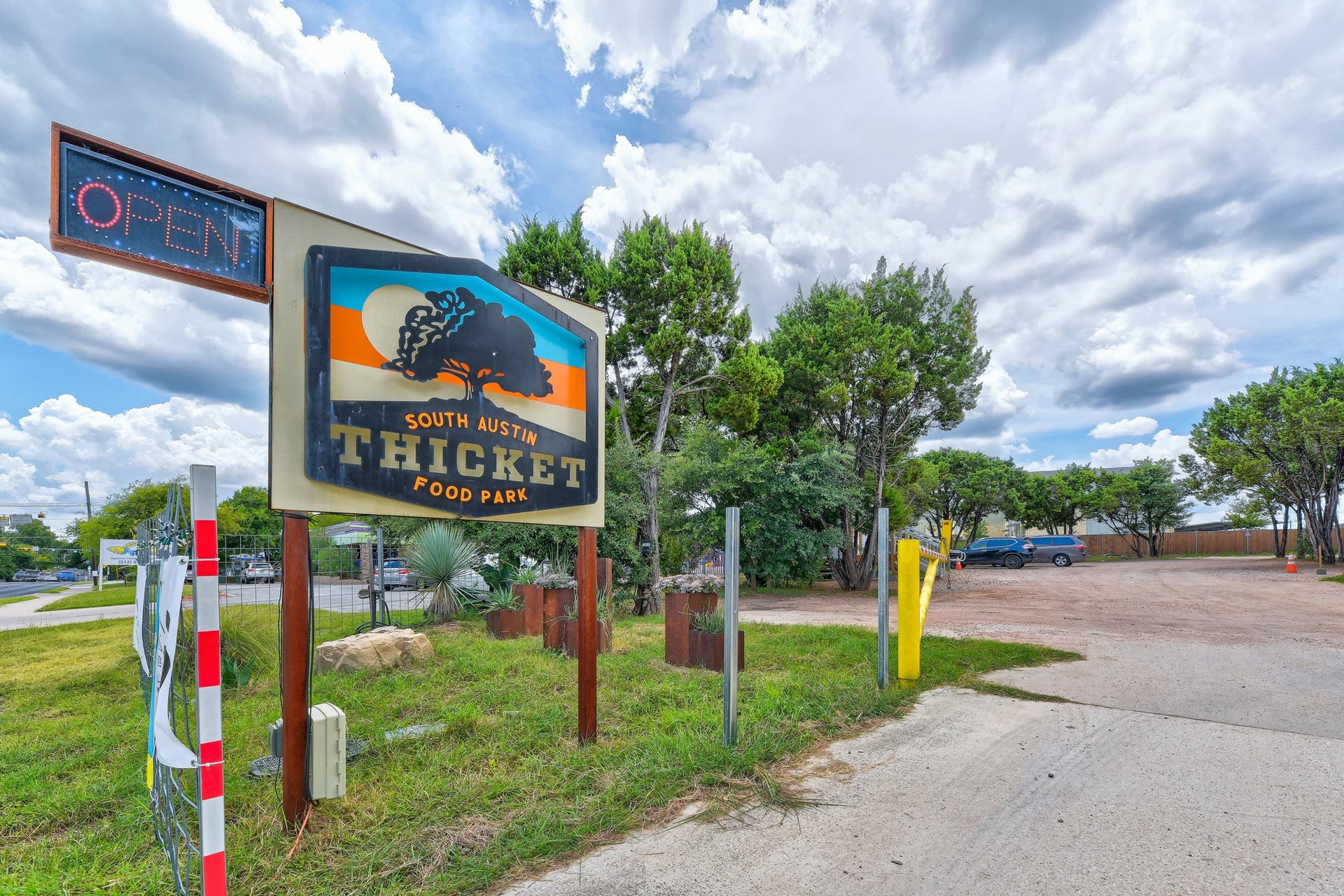 7805 Cooper Ln,# 304