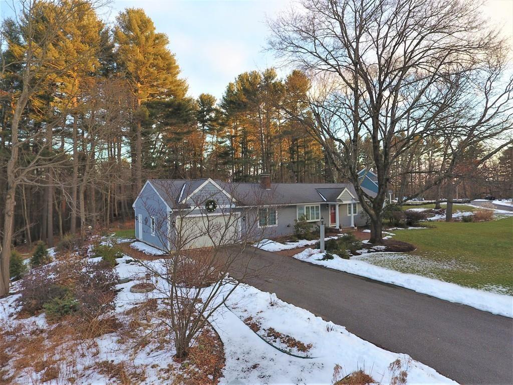 28 Village Road