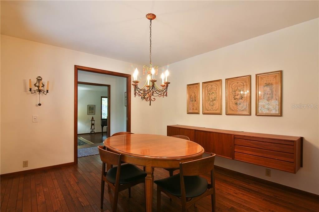 1311 Roberts Bay Ln