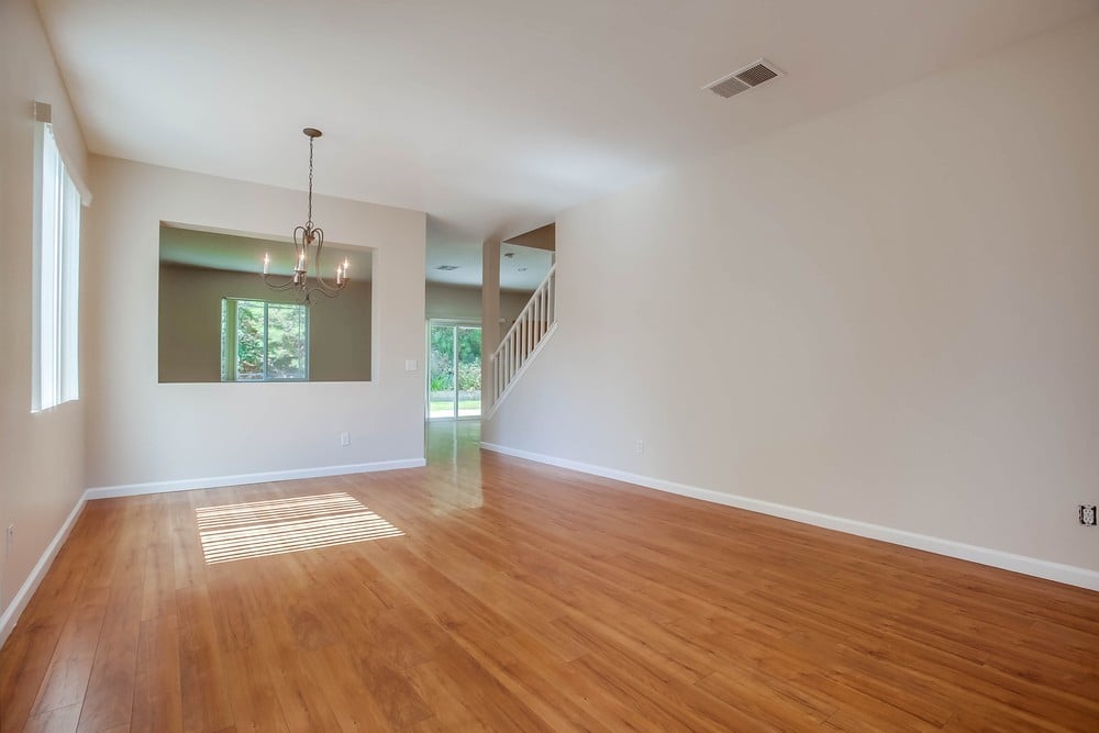247 Glendale Ave