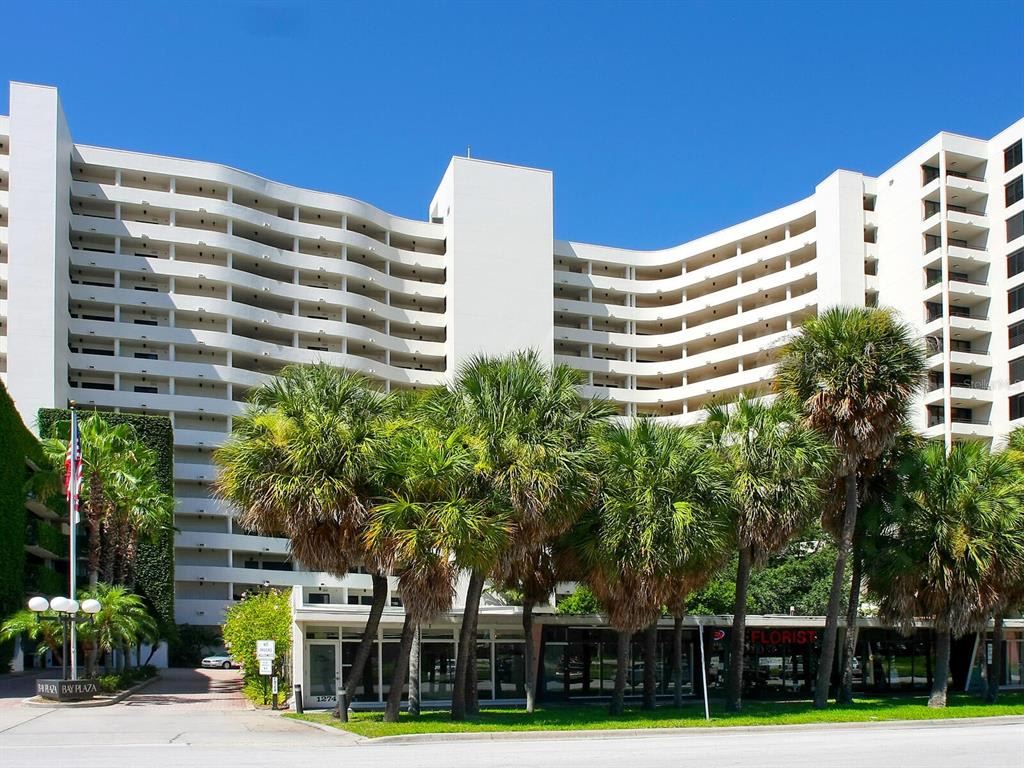 1255 North Gulfstream Ave, #904