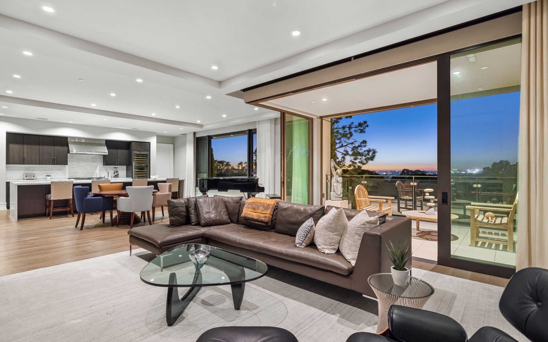 1541 Santa Barbara Drive