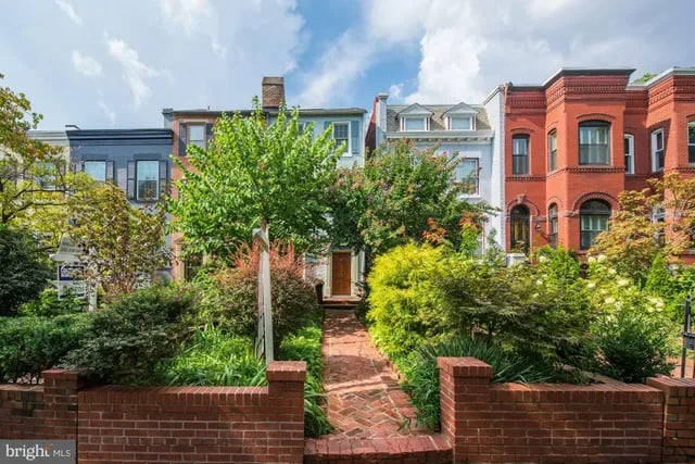 158 North Carolina Ave 