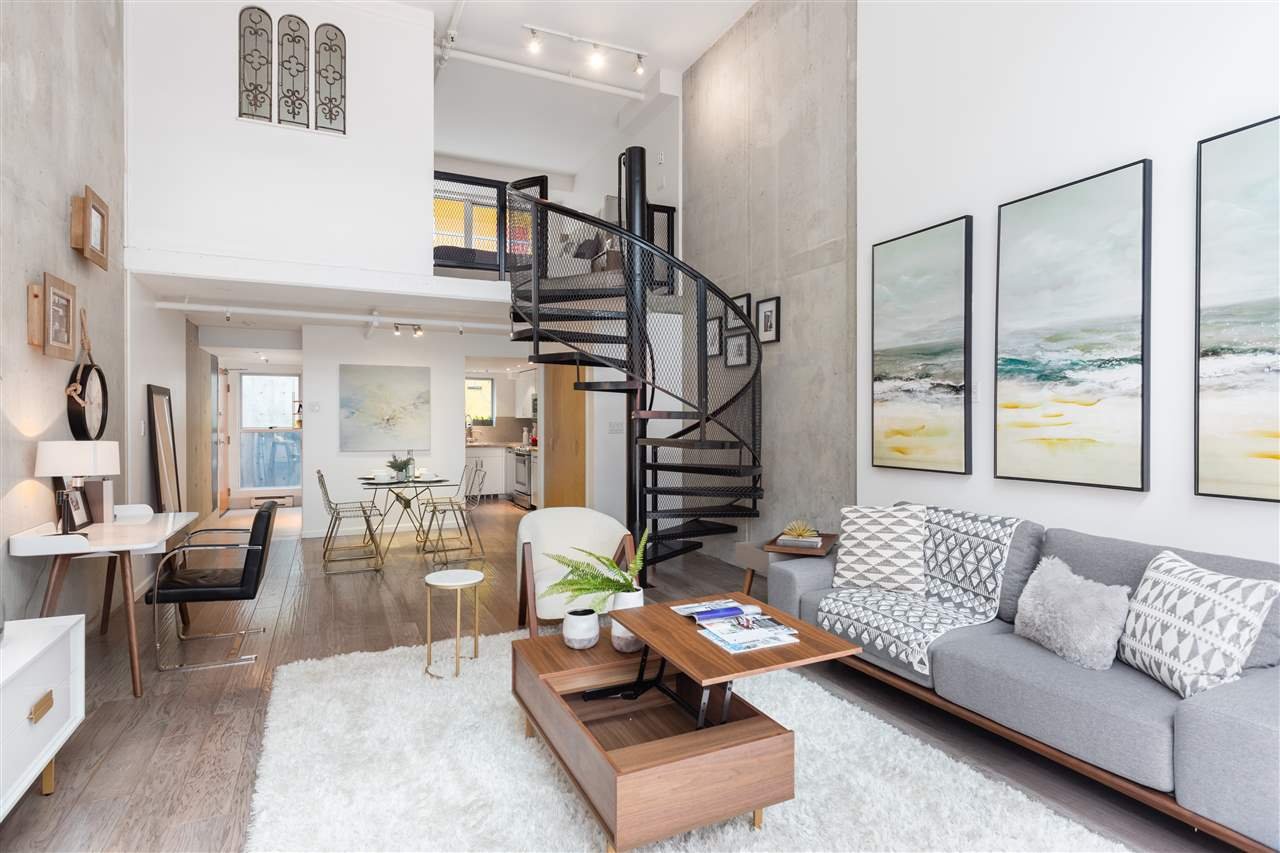 B-489 W 6th Ave