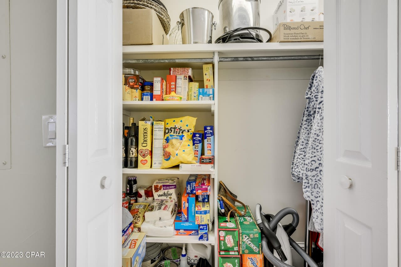 6323 THOMAS Drive Unit 802A