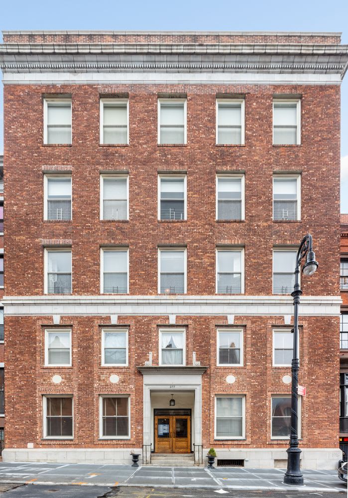 277 Hicks St #3D