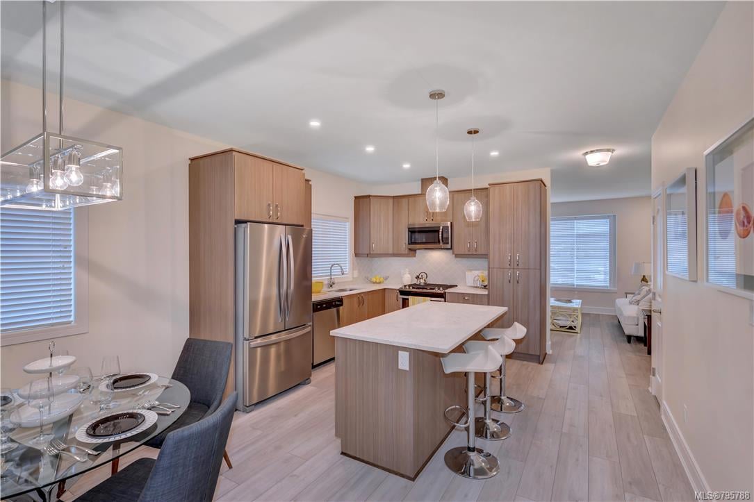 1229 Nova Crt