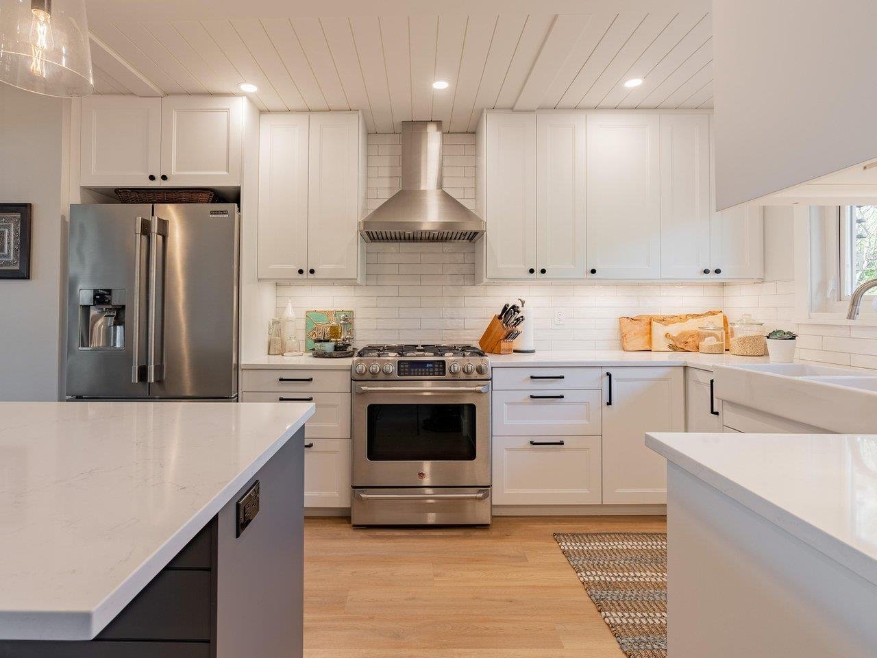480 W Kings Rd