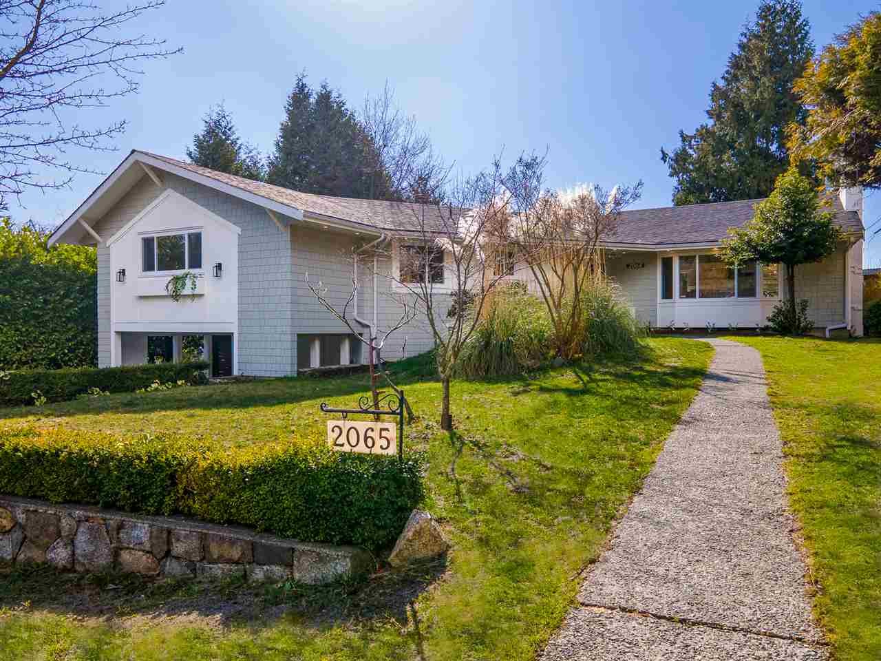 2065 Westdean Cres