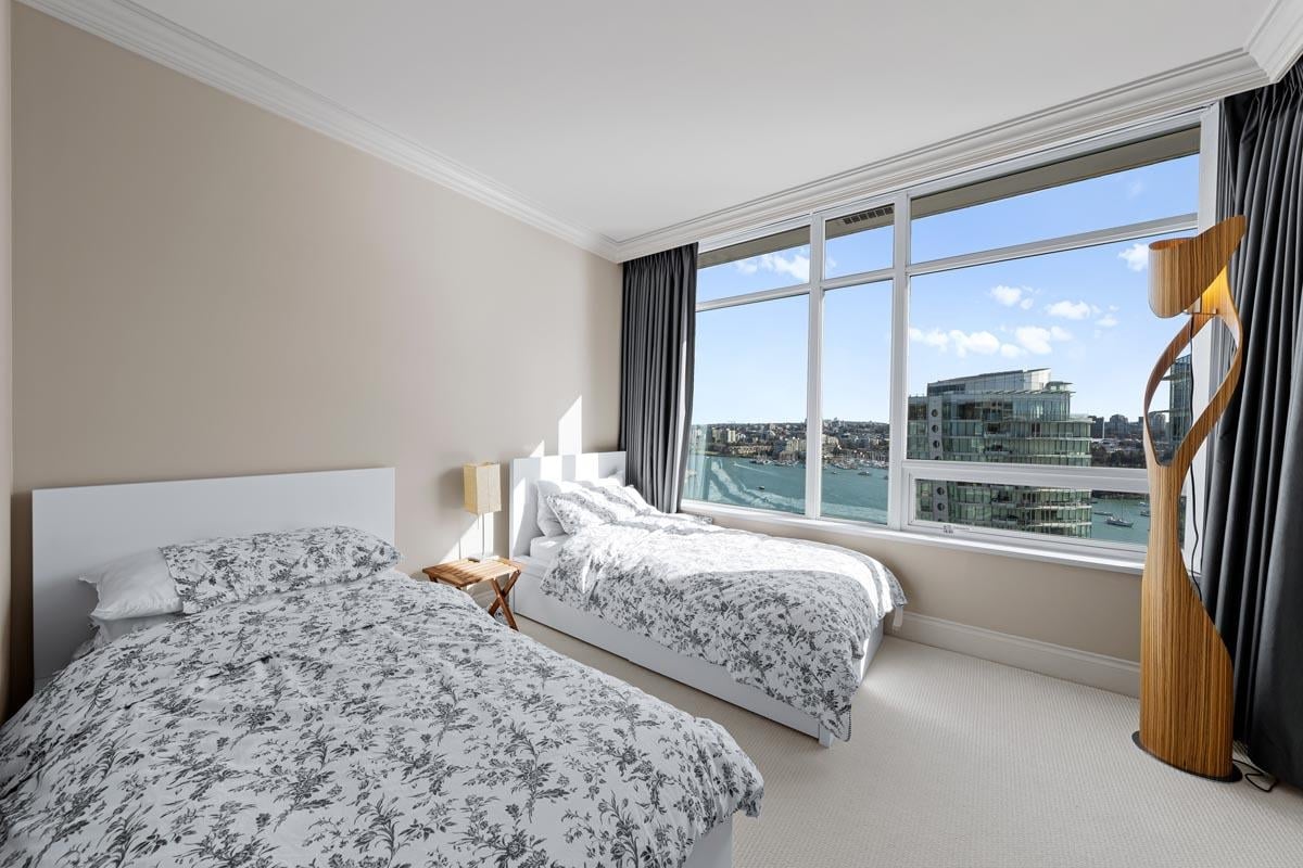 2001-428 Beach Crescent, Vancouver