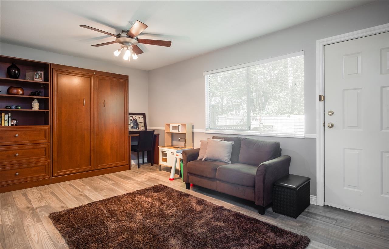43-2450 Lobb Ave