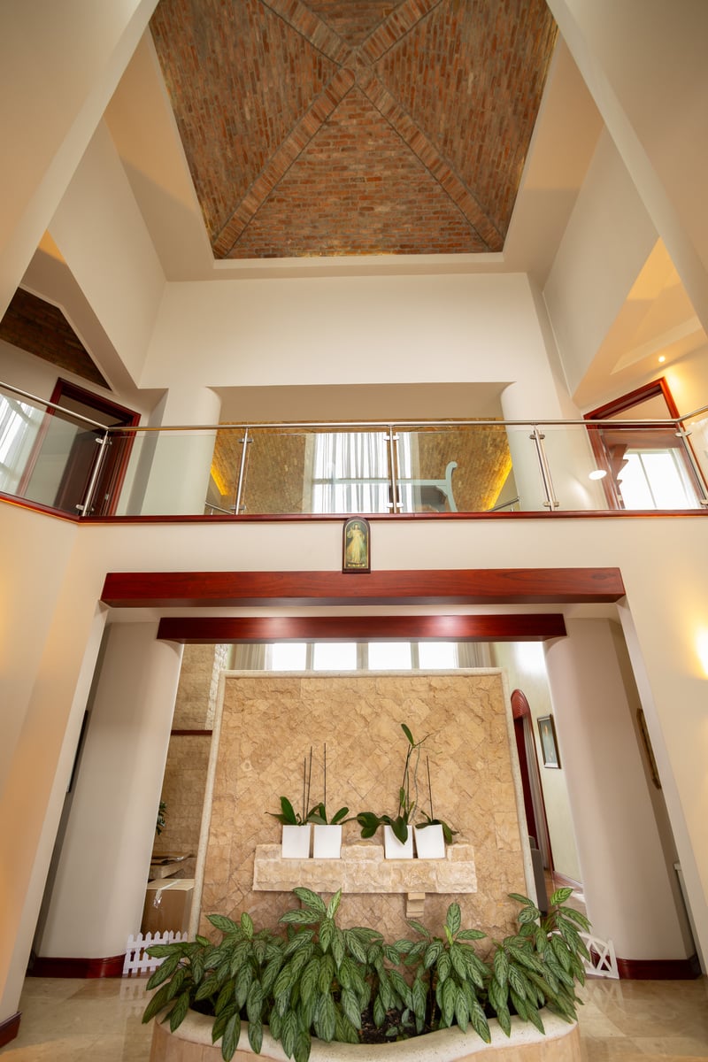 Classic Luxury Pool Estate, Curridabat, San Jose