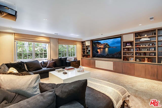 Villa Grove