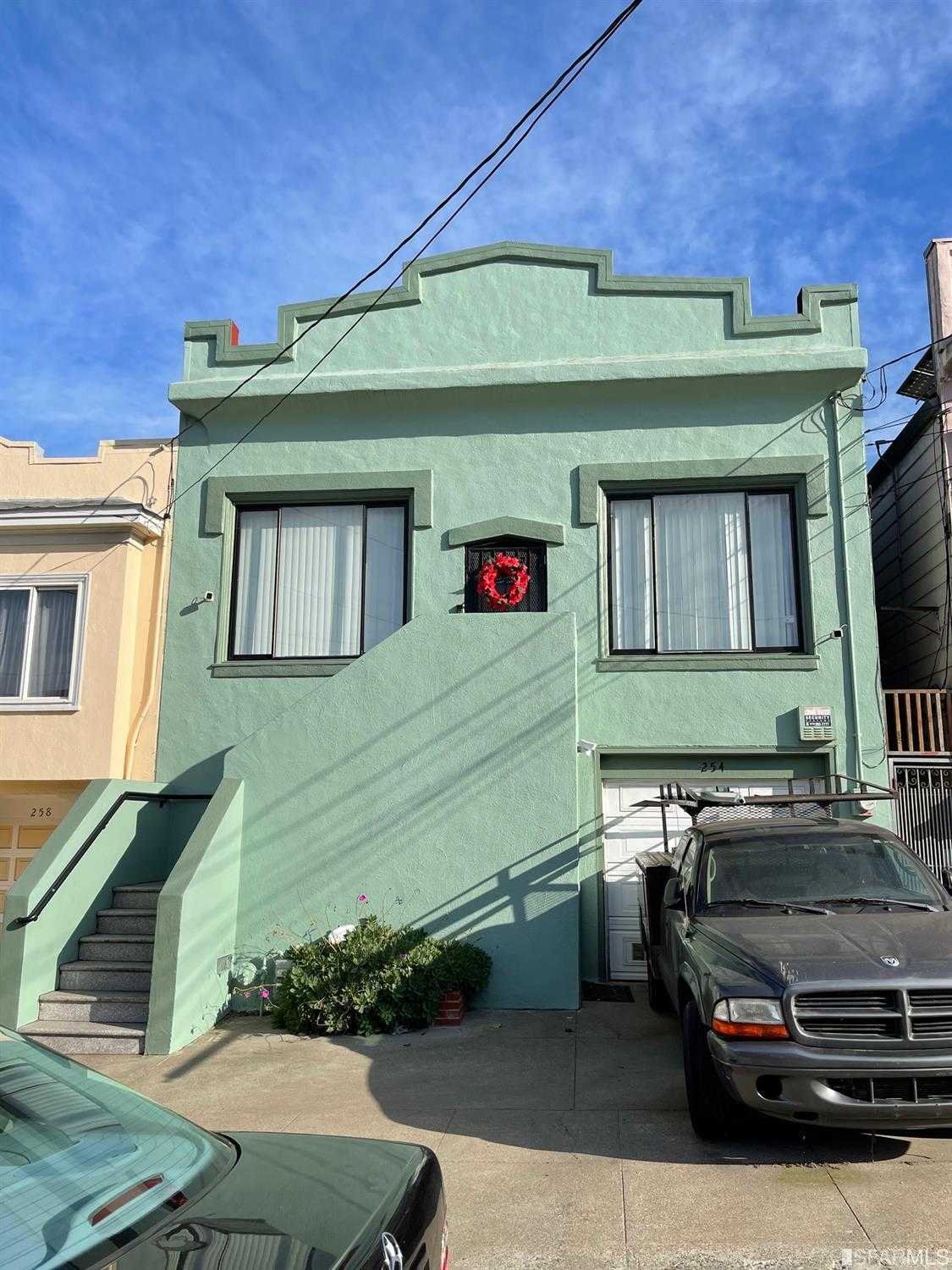 254 Jules Avenue