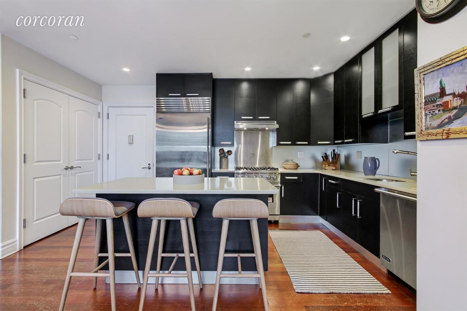 233 Pacific St, #4D