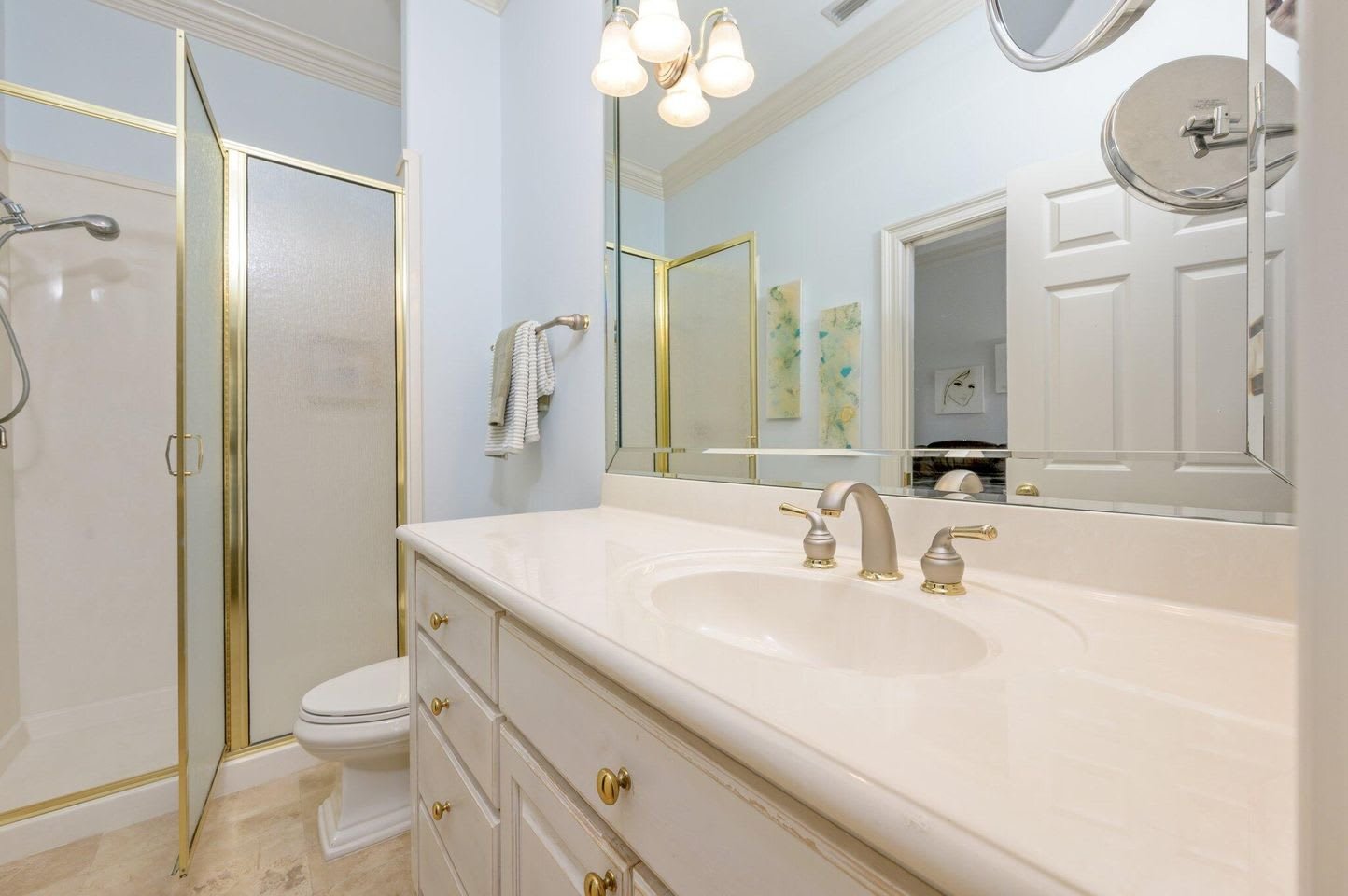 6290 Augusta Cove