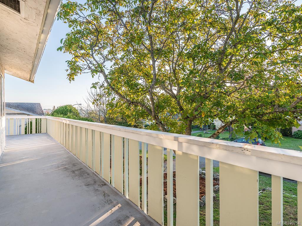 3291 Megaw Pl, Saanich
