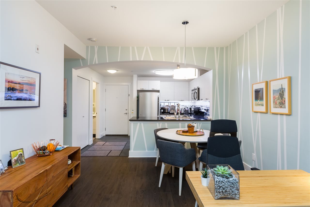 110-7418 Byrnepark Walk