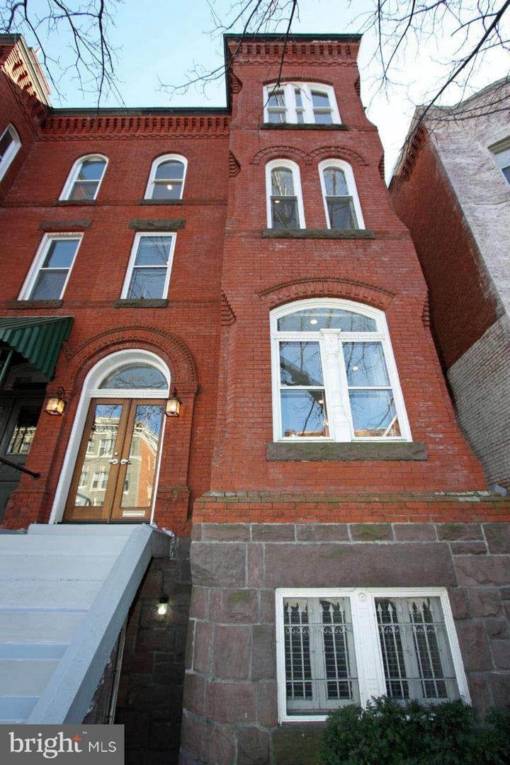 1830 S St NW