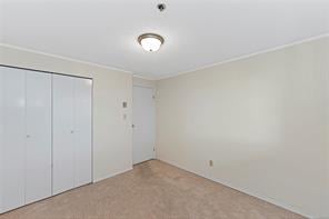 309-1560 Hillside Ave